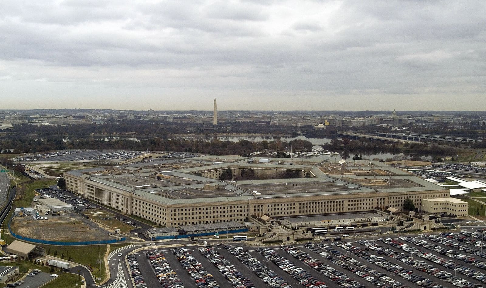 Classification Walls and Internal Resistance: Declassified Oversight Records on Pentagon UAP Inquiries