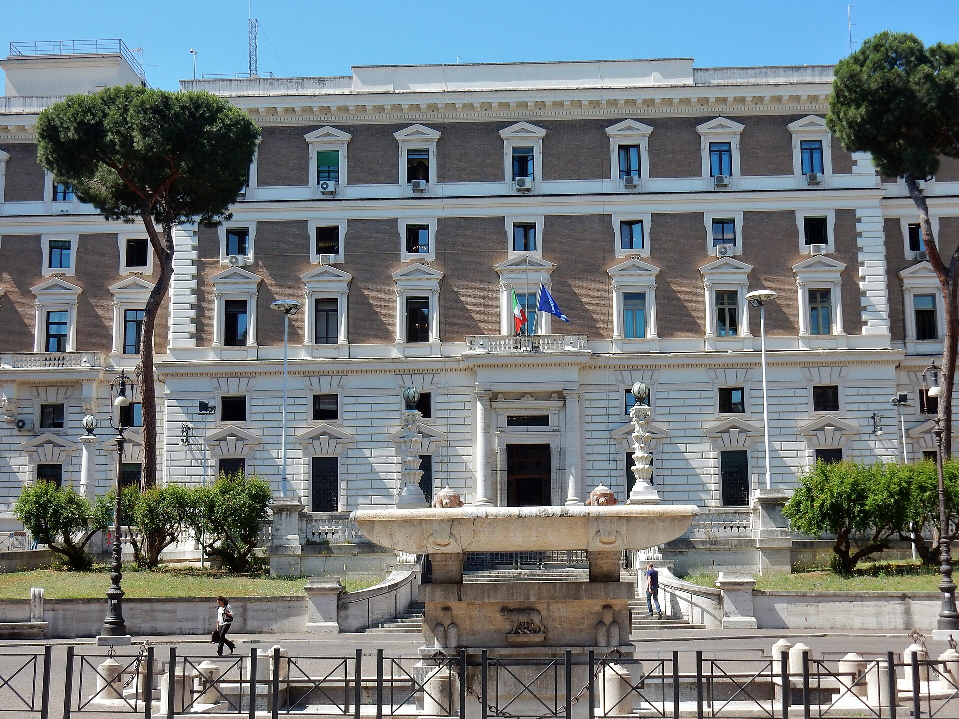 Misure antimafia e controlli amministrativi nel decreto di conversione del 1991